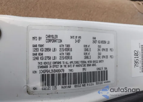 1997 Chrysler Town & Country Lxi z USA, uszkodzony, nr VIN 1C4GP64L9VB406470